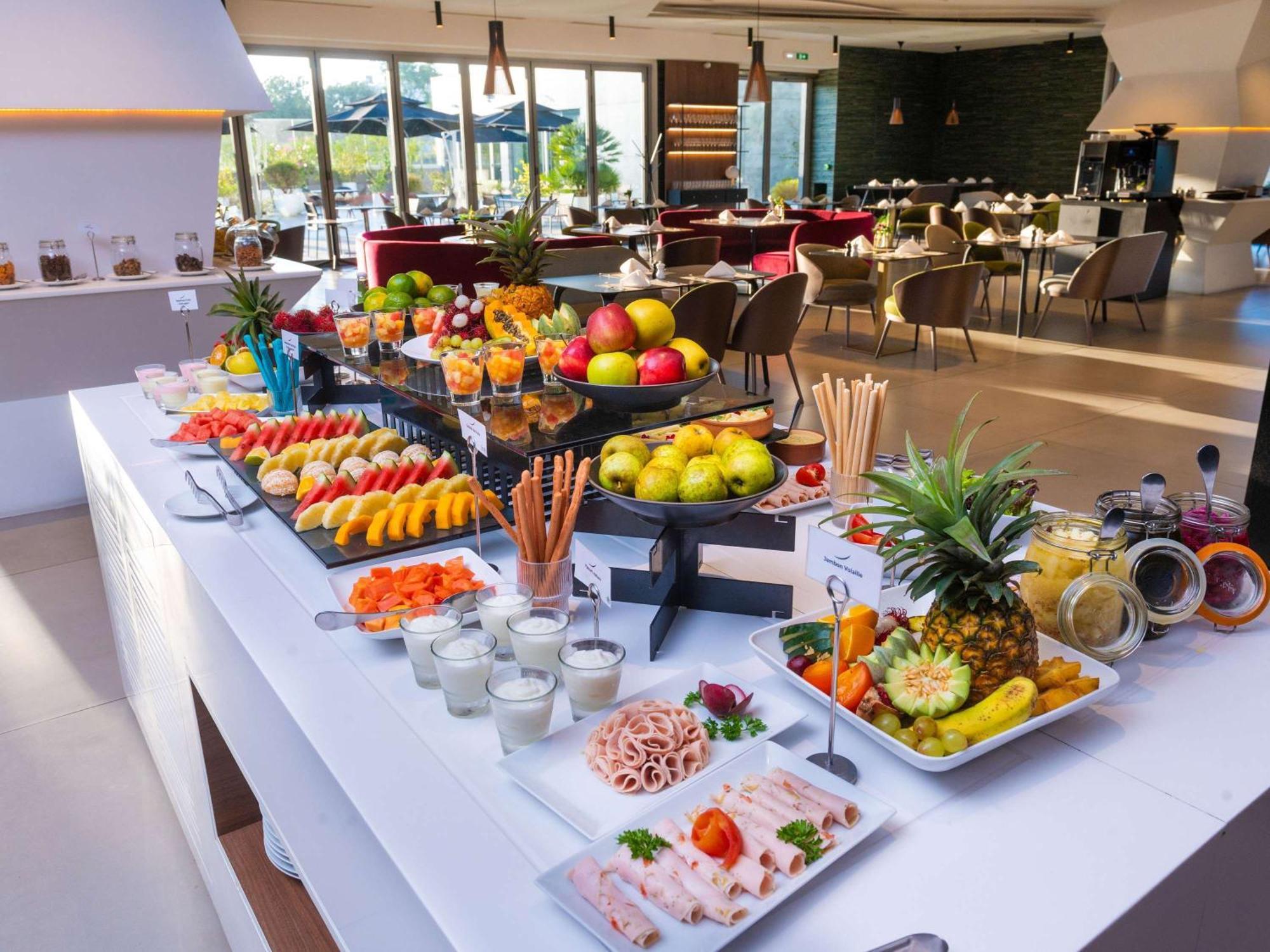 Novotel Convention And Spa Antananarivo Exterior photo