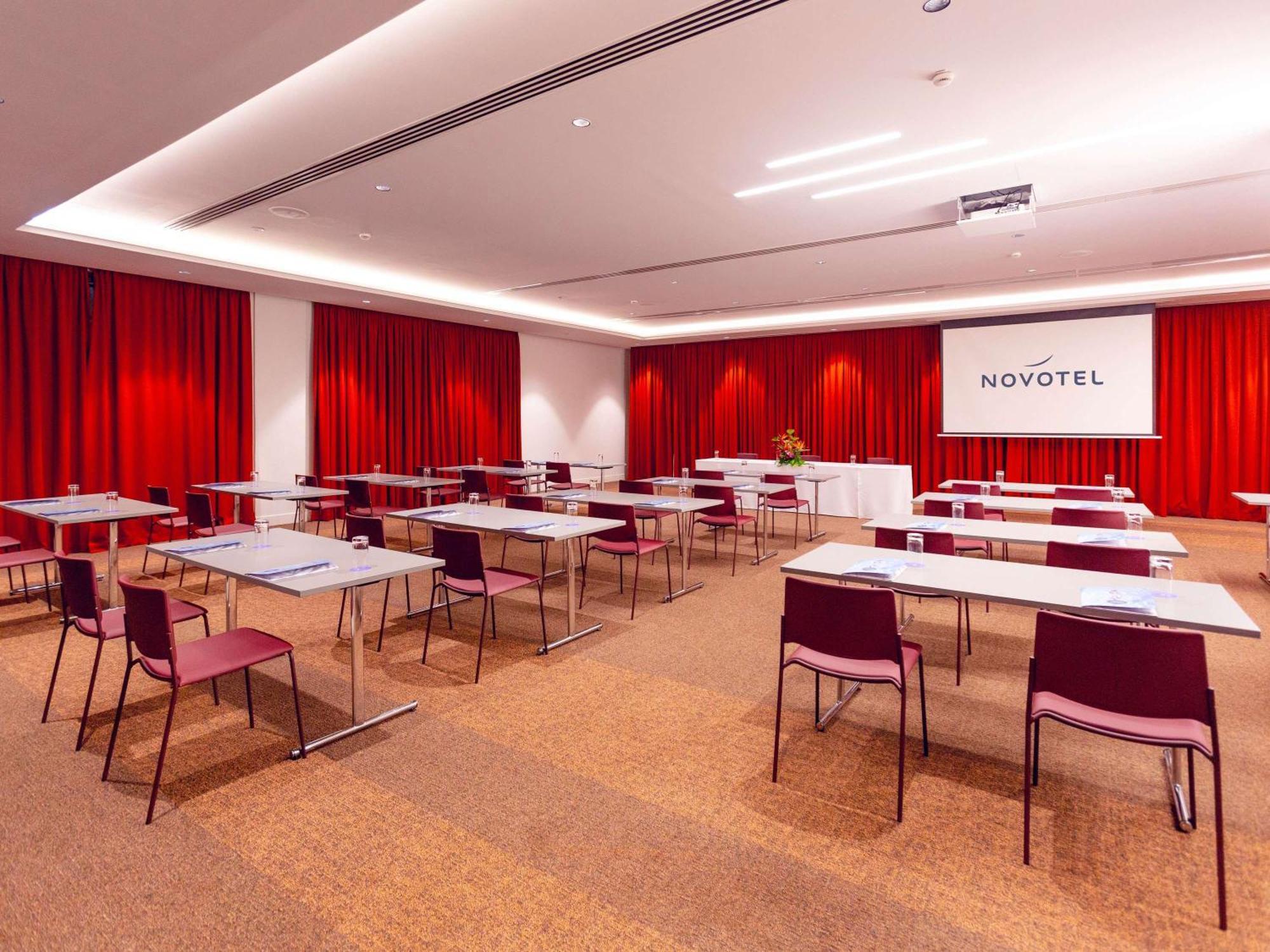 Novotel Convention And Spa Antananarivo Exterior photo